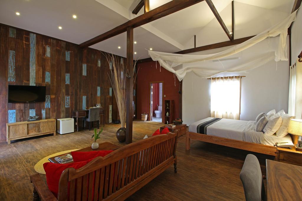 Isann * Siem Reap