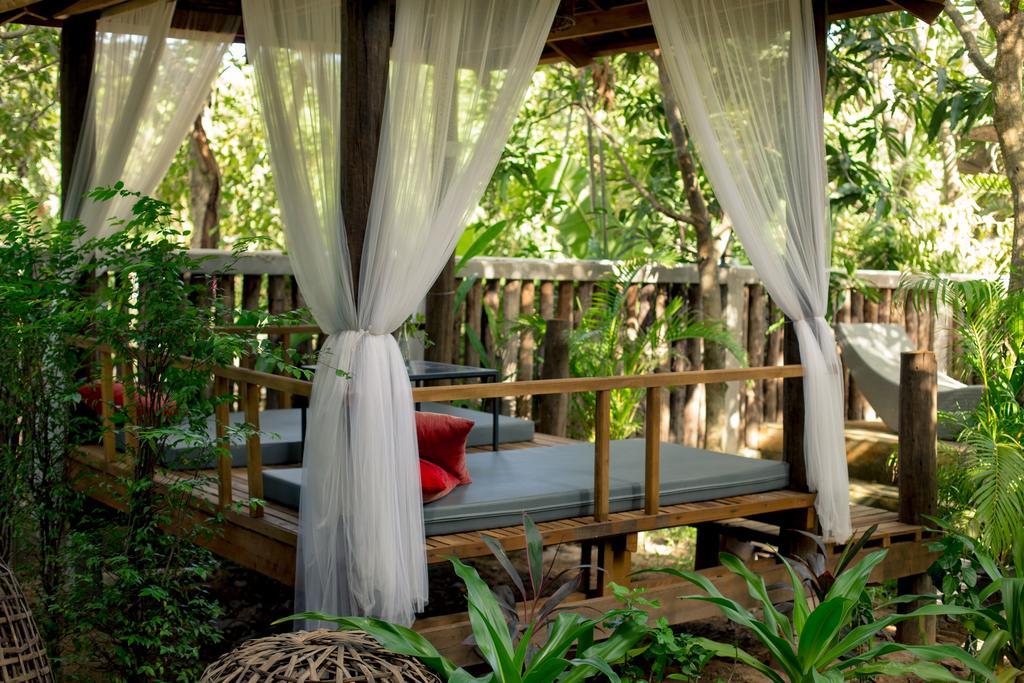 Isann * Siem Reap